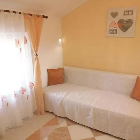 Moka Central Square Apartment