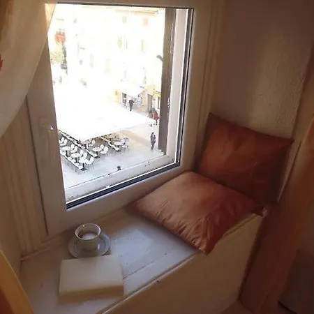 Moka Central Square Apartment *