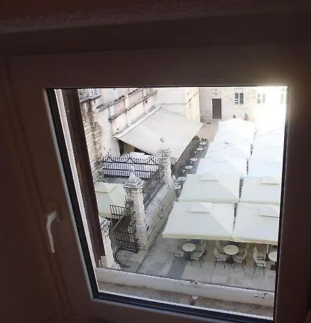 Moka Central Square Apartman